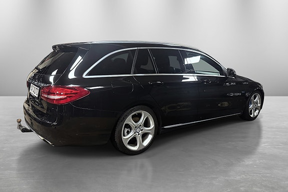 Mercedes-Benz C350 e 4 of 11