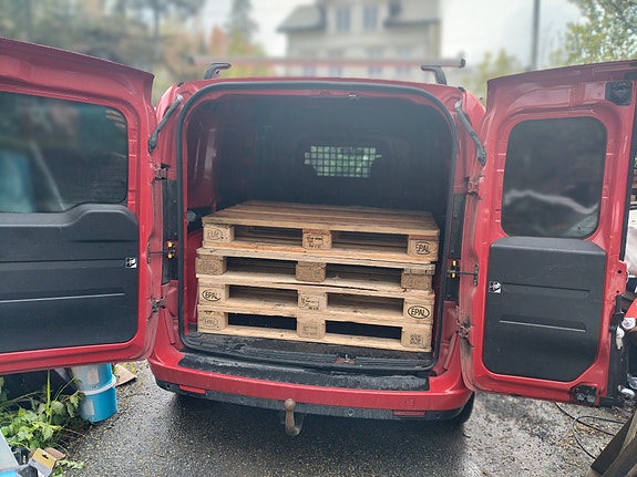 Fiat Doblo 4 of 17