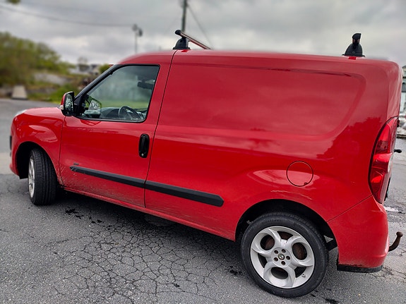 Fiat Doblo 3 of 17