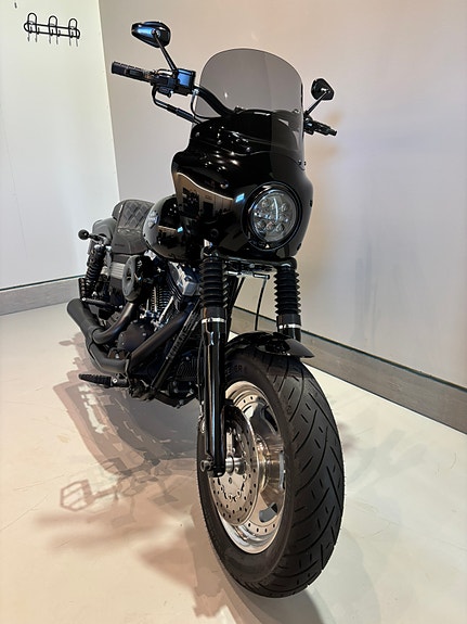 Harley-Davidson FXDF Dyna Fat Bob 4 of 5