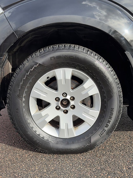 Nissan Pathfinder 19 of 30