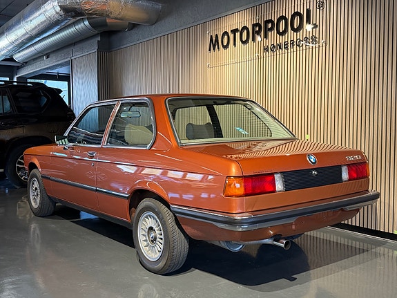 BMW 320 16 of 29