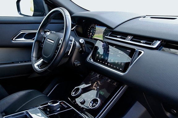 Land Rover Range Rover Velar 21 of 30