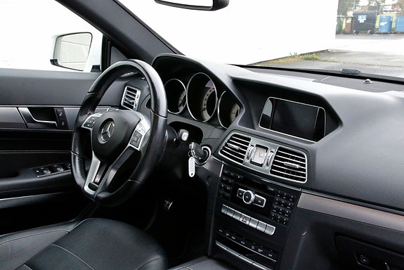 Mercedes-Benz E220 d 21 of 30