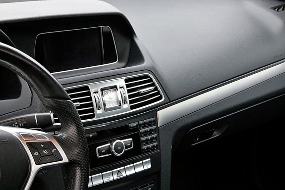 Mercedes-Benz E220 d 16 of 30