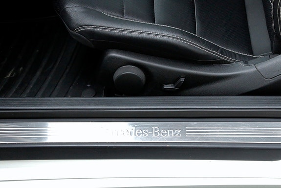 Mercedes-Benz E220 d 26 of 30