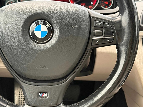 BMW 740d 15 of 30