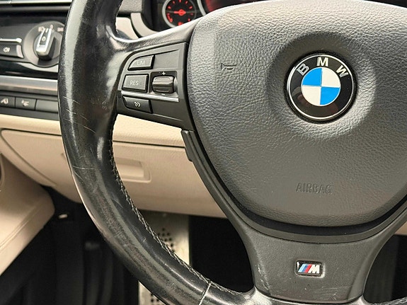 BMW 740d 14 of 30