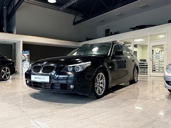 BMW 520d 3 of 5