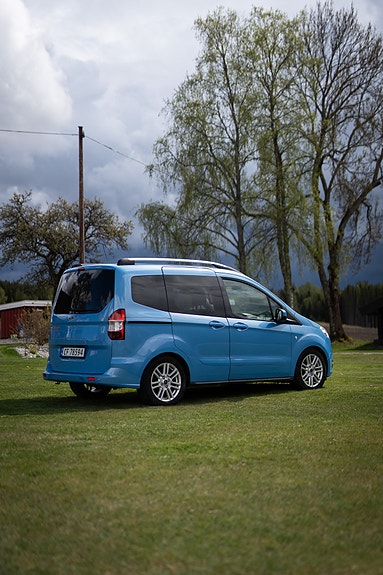 Ford Tourneo Courier 4 of 30