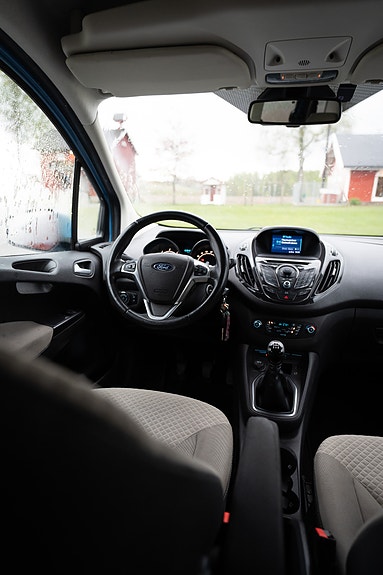 Ford Tourneo Courier 26 of 30