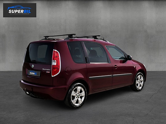Skoda Roomster 3 of 8
