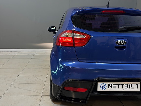 Kia Rio 22 of 30