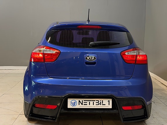 Kia Rio 16 of 30