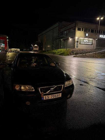 Volvo S60 4 of 11