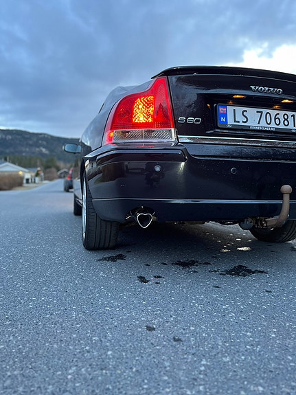 Volvo S60 9 of 11