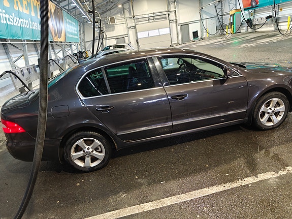 Skoda Superb 5 of 5