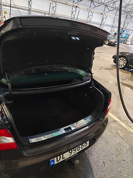Skoda Superb 8 of 18