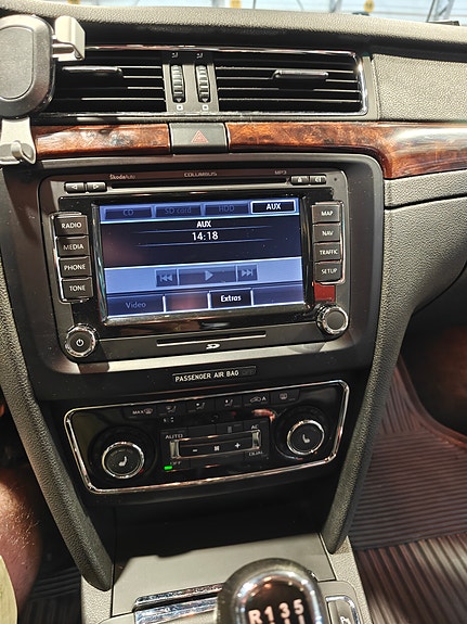 Skoda Superb 16 of 18
