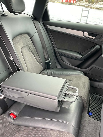 Audi A4 14 of 29
