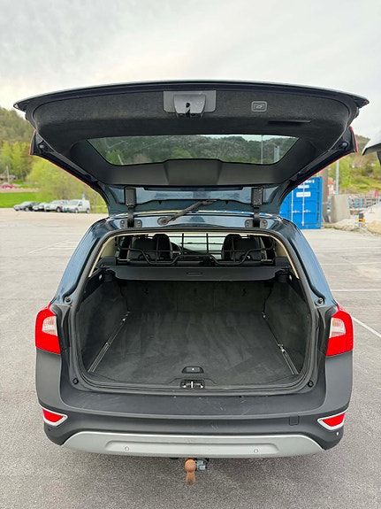 Volvo XC70 8 of 24