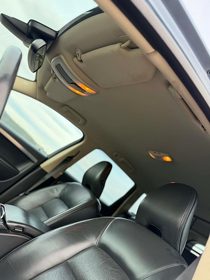 Volvo XC70 23 of 24