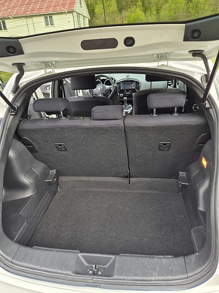 Nissan Juke 9 of 23