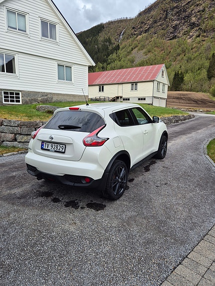 Nissan Juke 3 of 5