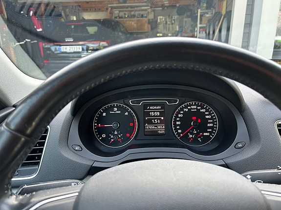 Audi Q3 4 of 9