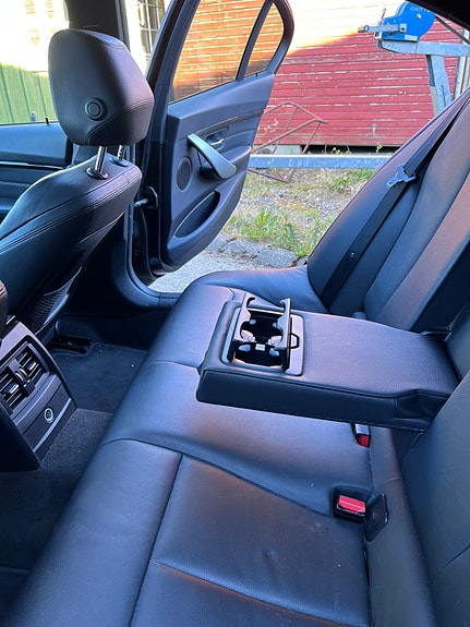 BMW 318d 21 of 30