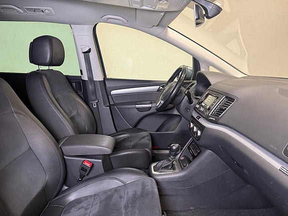 Volkswagen Sharan 30 of 30