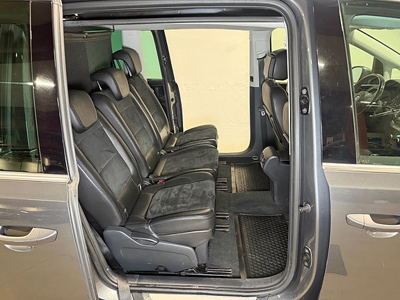 Volkswagen Sharan 26 of 30