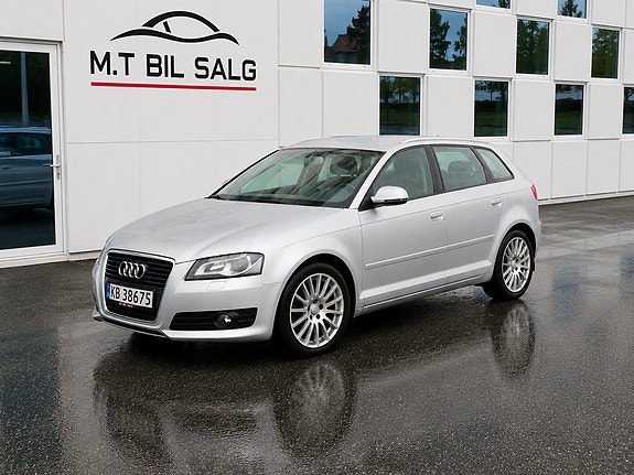 Audi A3 4 of 5