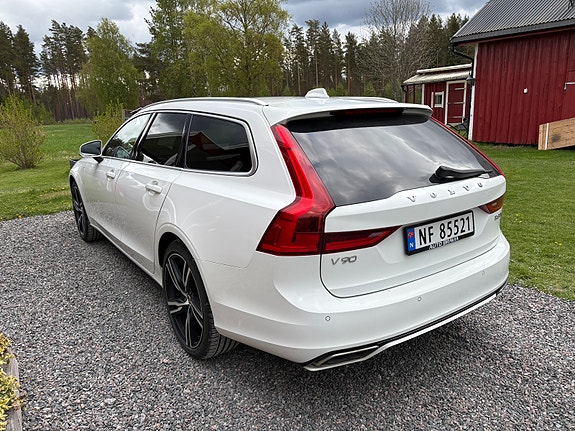Volvo V90 4 of 10