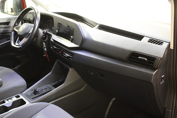 Volkswagen Caddy Maxi 29 of 30