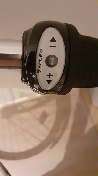 Product image 9 of 10