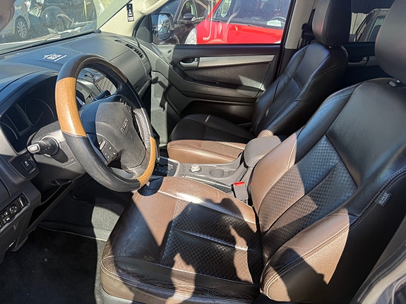 Isuzu D-max 20 of 28
