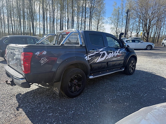 Isuzu D-max 7 of 28