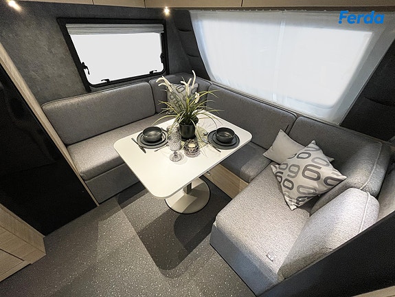 Adria Altea 502 UL 60Y Edition // Populær kjørevogn med enkle senger 4 of 16