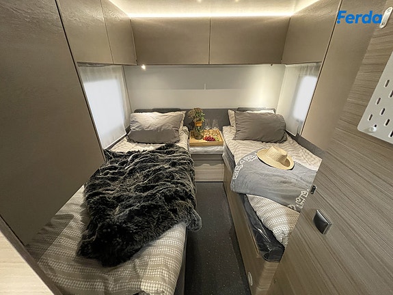 Adria Altea 502 UL 60Y Edition // Populær kjørevogn med enkle senger 6 of 16
