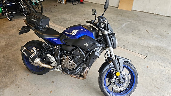 Yamaha MT-07 4 of 5