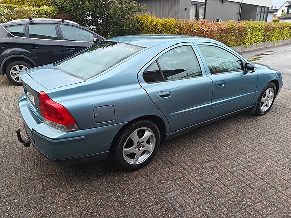 Volvo S60 8 of 30