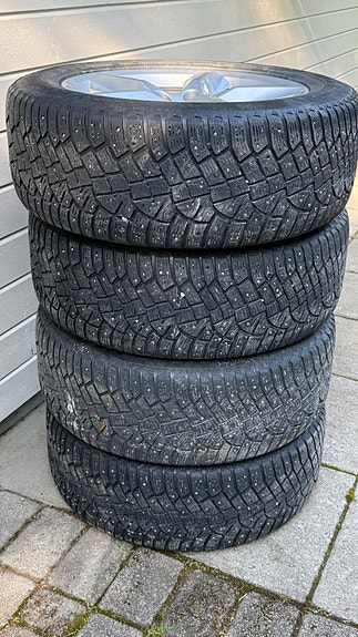Audi Q7 12 of 12