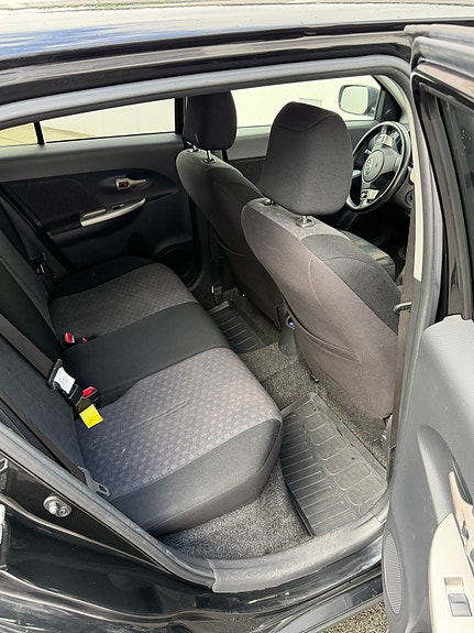 Toyota Urban Cruiser 12 of 15