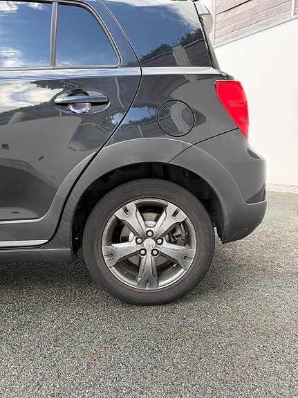 Toyota Urban Cruiser 4 of 15