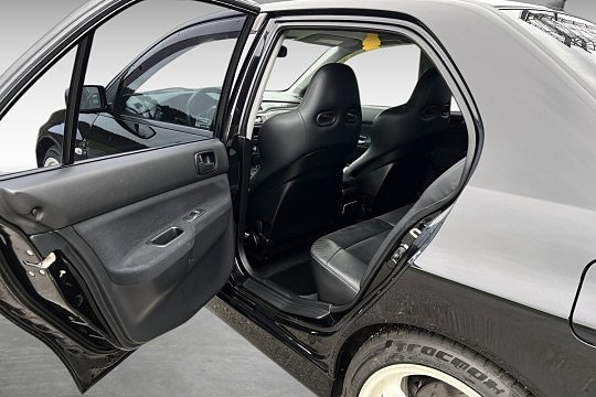 Mitsubishi Lancer 19 of 23