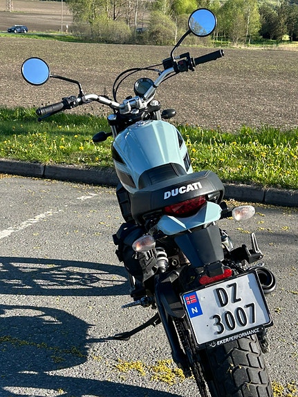 Ducati Scrambler Sixty2 5 of 6