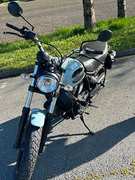 Ducati Scrambler Sixty2 4 of 6