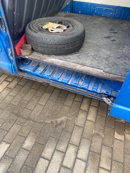 Toyota HiAce 19 of 30
