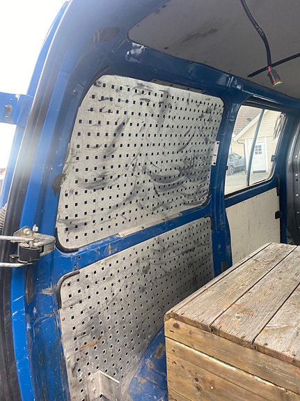 Toyota HiAce 14 of 30